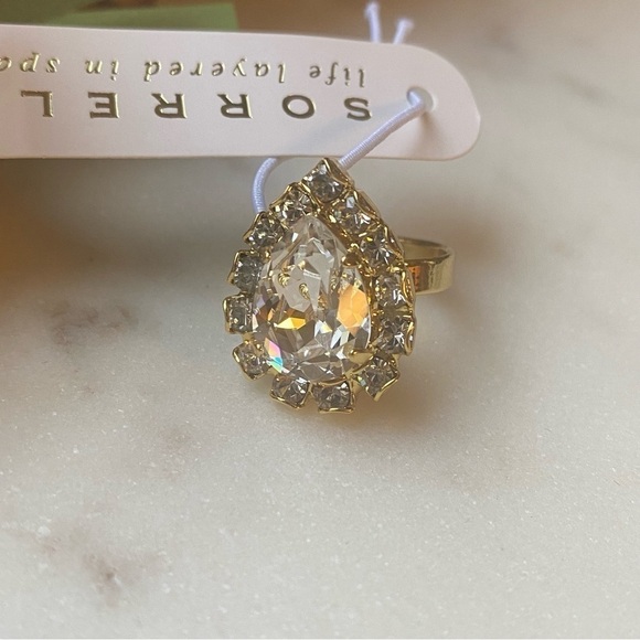 Sorrelli Giselle Pear Clear Crystal Gold Tone Halo Cocktail Ring Adjustable Fit - Picture 2 of 9